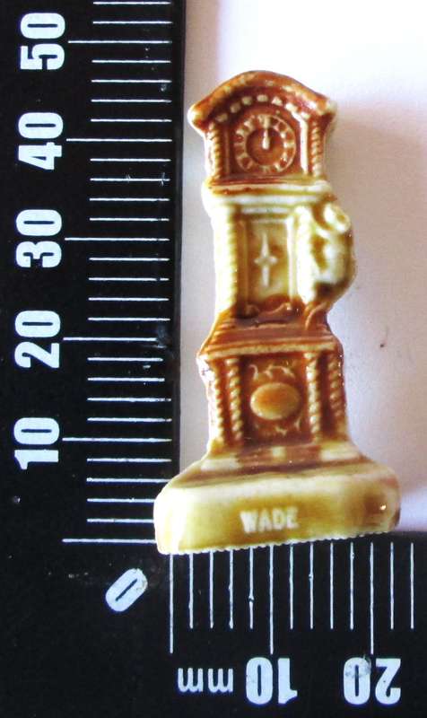 1970 Hickory Dickory Dock Wade Nursery Rhyme Model