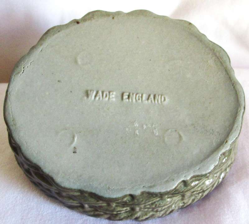 1974 - 1981 Puppy Dishes Wade Cairn Puppy Lying