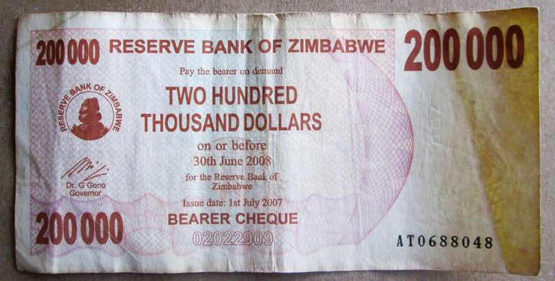 2008 Zimbabwe 200 Hundred Thousand Dollars AT0688048