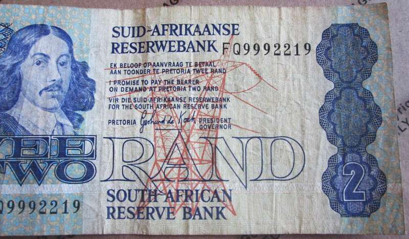 Two Rand Republic of South Africa Serial Nr FQ9992219