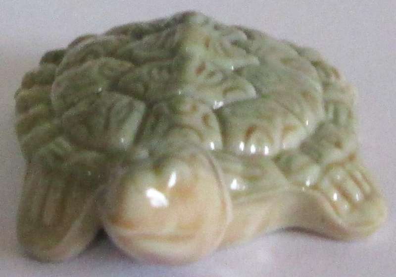 1965 Terrapin Balding and Mansell Flintstone Wade Christmas Cracker
