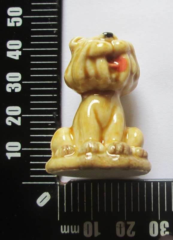 1965 Tigger Balding and Mansell Flintstone Wade Christmas Cracker