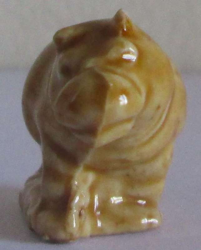1973 Hippo Wade English Whimsies