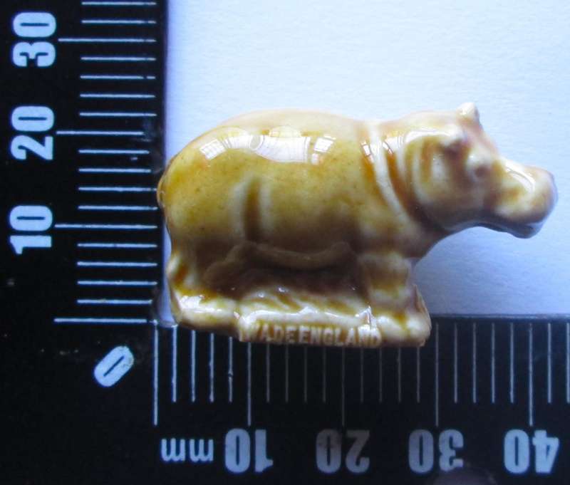 1973 Hippo Wade English Whimsies