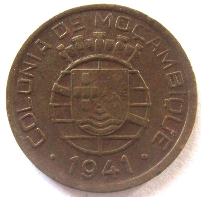1941 Mozambique 20 Centavos