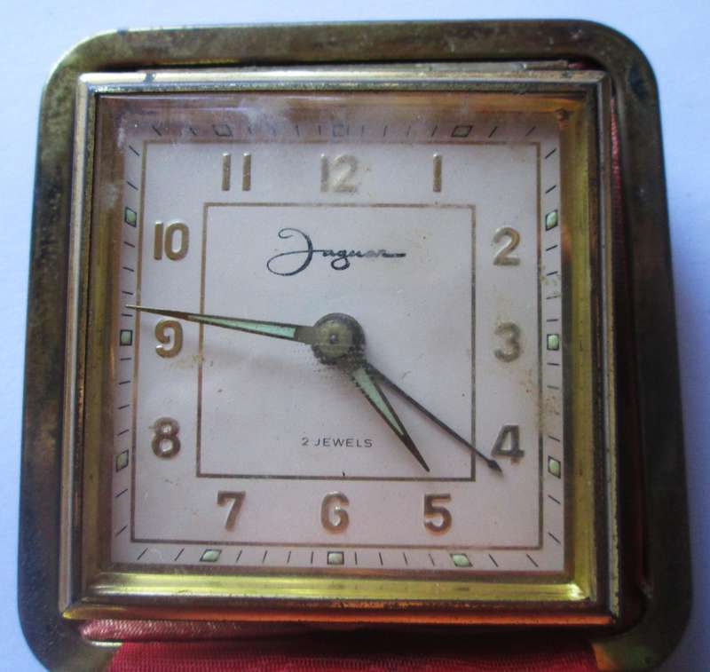 Jaguar 2 Jewels Box Alarm Desk Clock