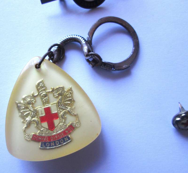 Red Cross South Africa and International Badges / Pins / Buttons