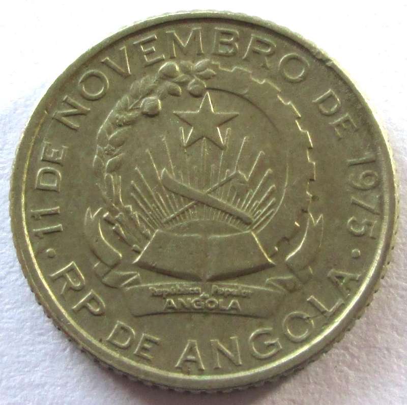 1975 Angola 50 Lwei