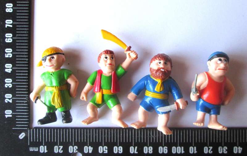 1986 Soma Mini Rubber Pirate Figures Toys Lot of 12