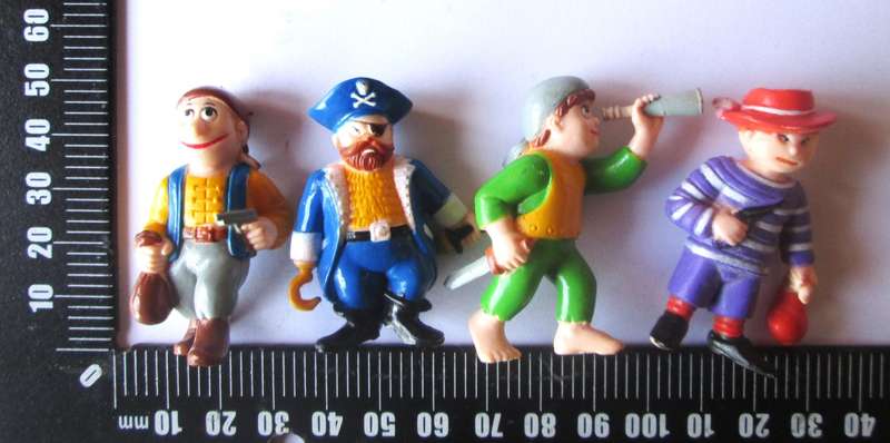 1986 Soma Mini Rubber Pirate Figures Toys Lot of 12