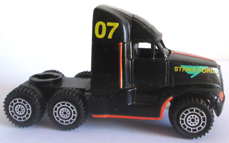 Tootsie Toy Helicopter Hauler Strike Force