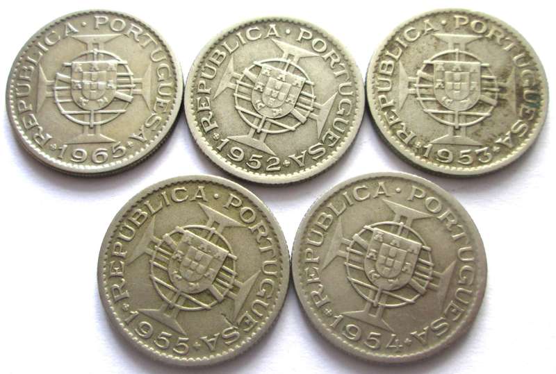 2.50 Escudos Mozambique 1952 - 1955 + 1965