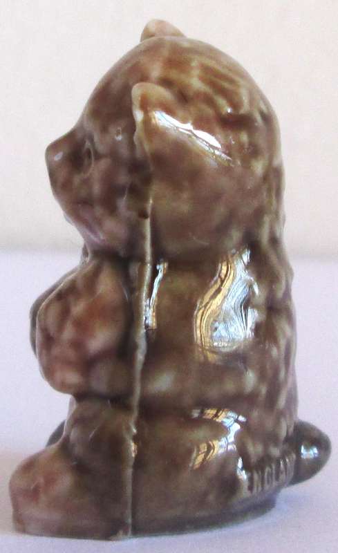 1972 Bear Cub Wade English Whimsies