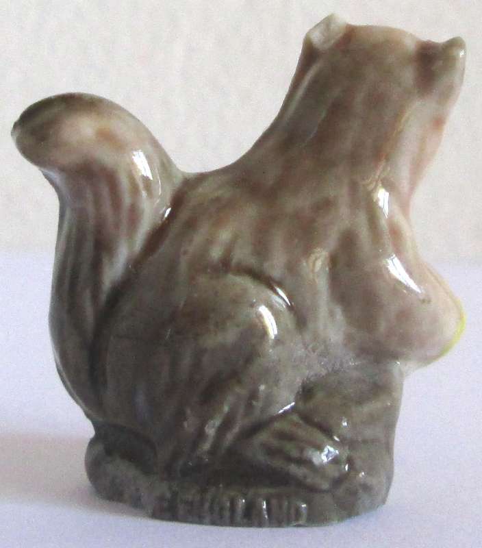 1974 Squirrel Wade English Whimsies