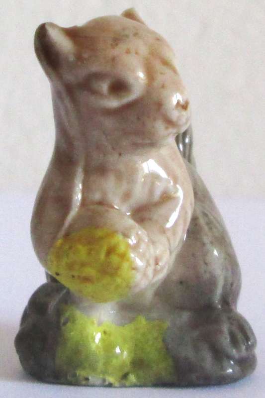 1974 Squirrel Wade English Whimsies