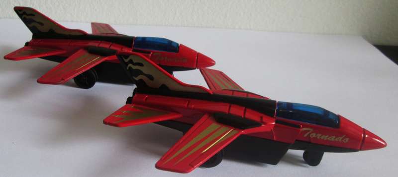 Tornado High Speed Airplanes No 6972 Made in China