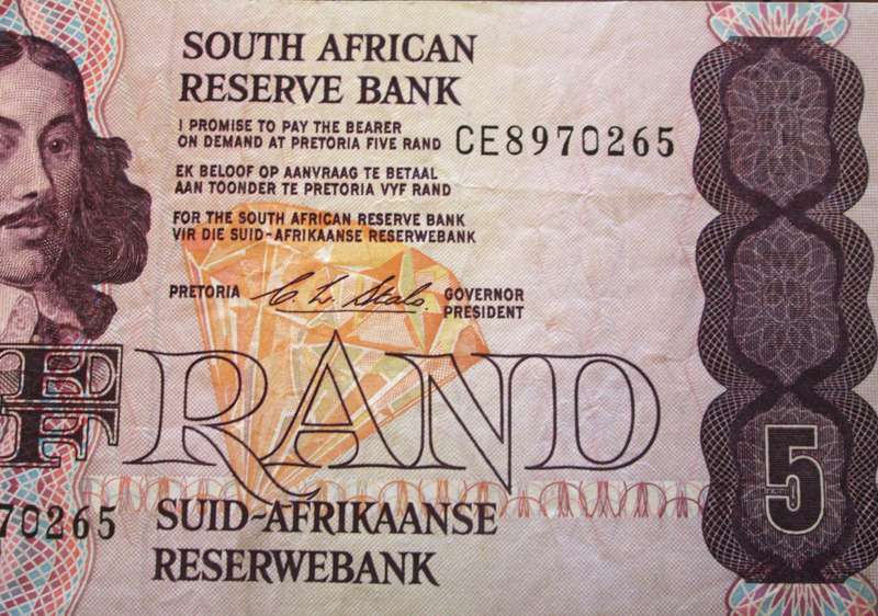 Five Rand Republic of South Africa Serial Nr CE8970265