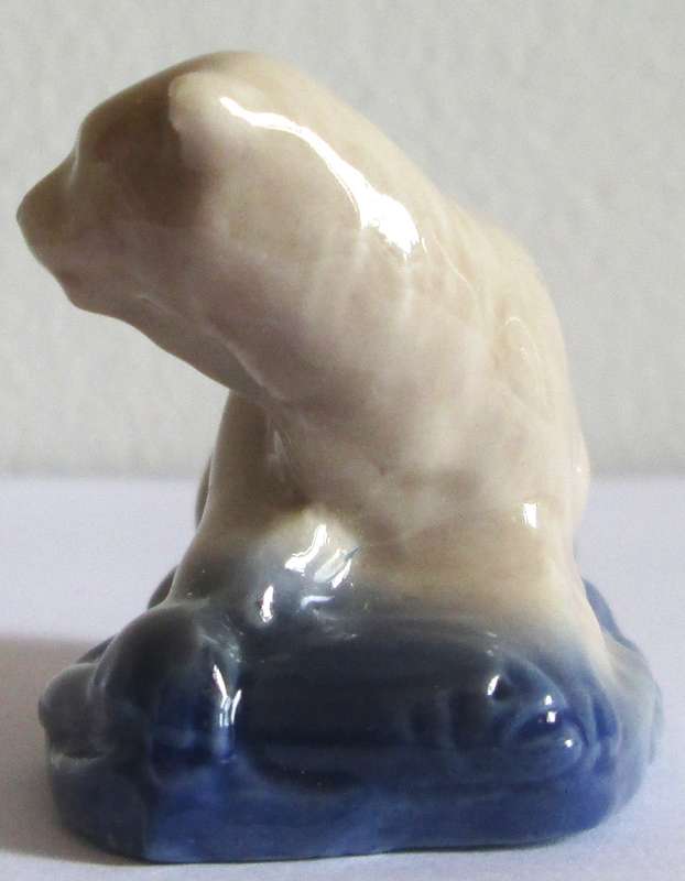 1976 - 1981 Polar Bear Wade Whoppas