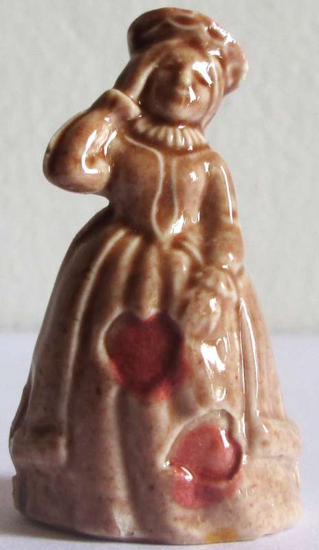 1970 Queen of Hearts Wade Nursery Rhyme Model