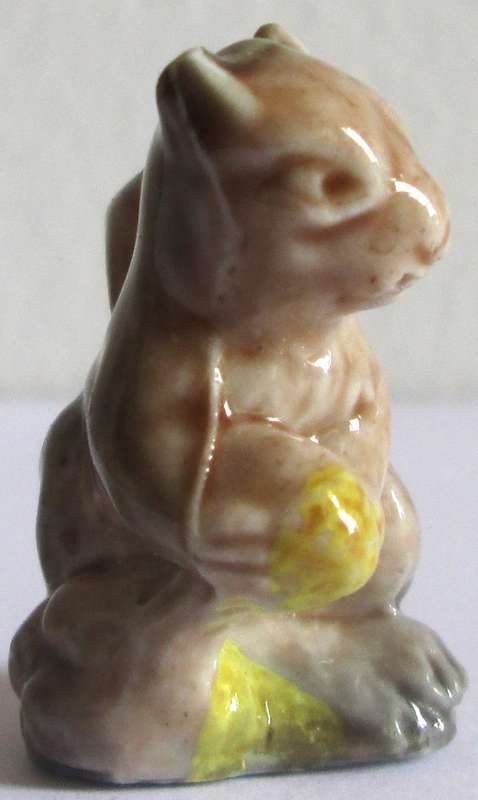 1974 Squirrel Wade English Whimsies