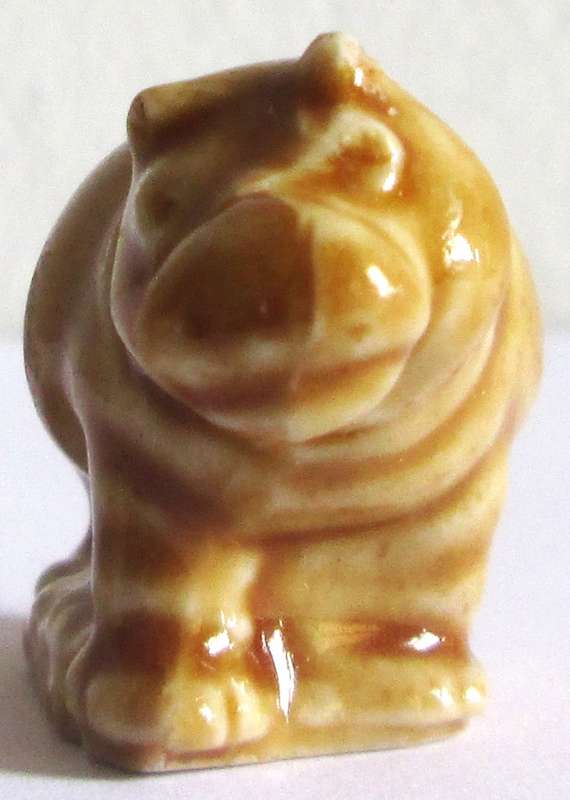1973 Hippo Wade English Whimsies