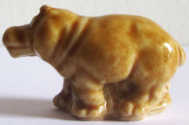1973 Hippo Wade English Whimsies