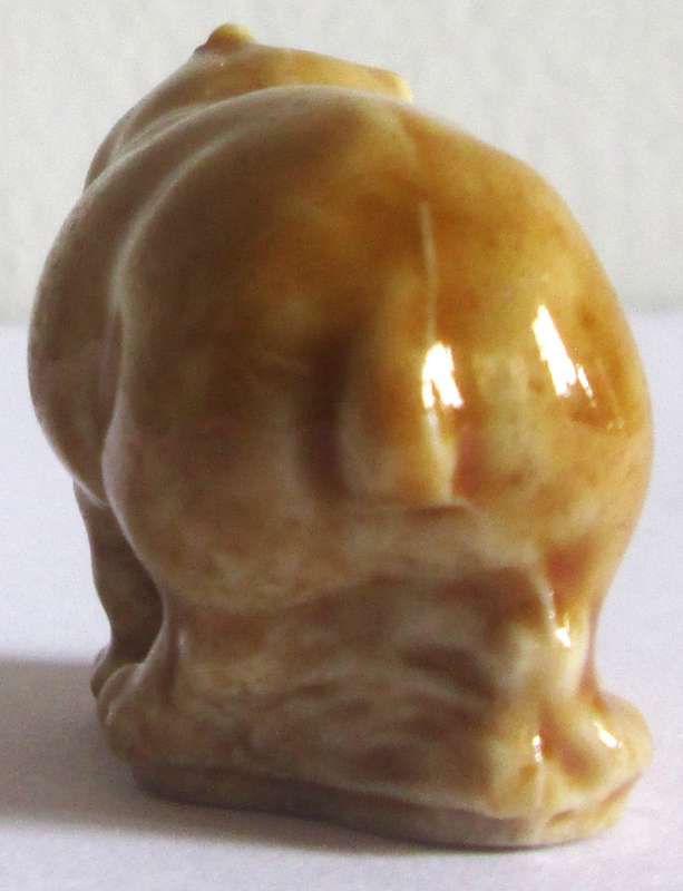 1973 Hippo Wade English Whimsies