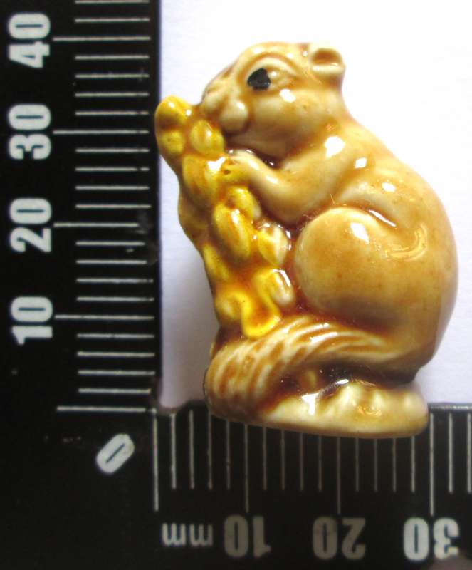 1974 Fieldmouse Wade English Whimsies
