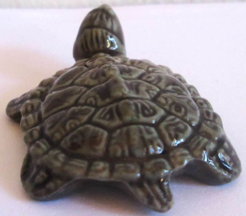 1965 Terrapin Balding and Mansell Flintstone Wade Christmas Cracker
