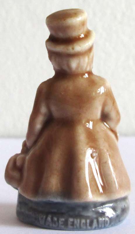 1972 - 1979 Dr Foster Wade Nursery Rhyme Model