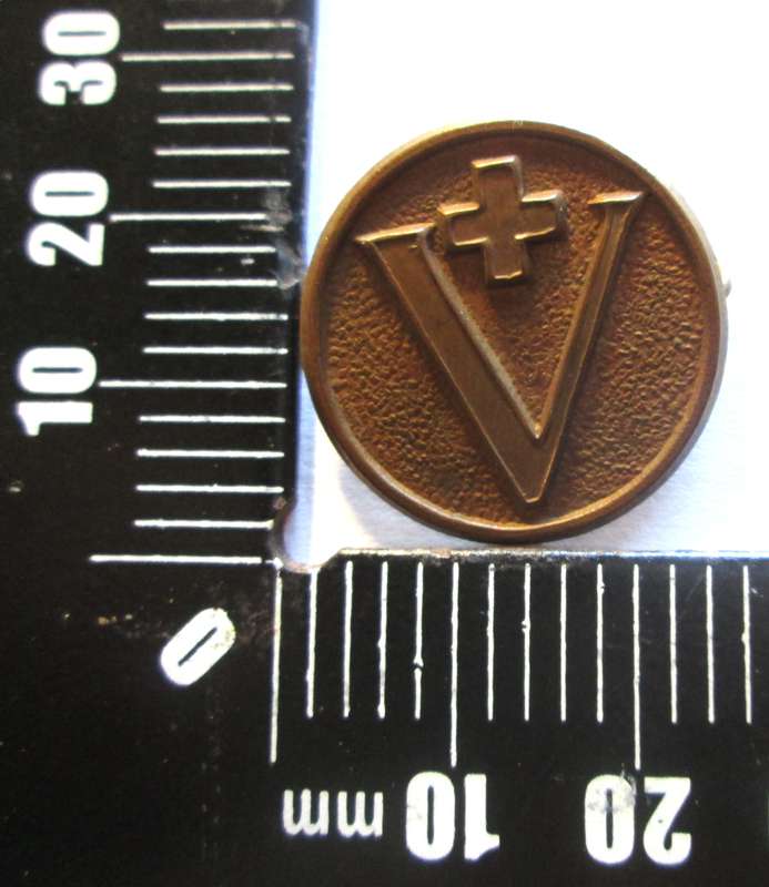 V Pin