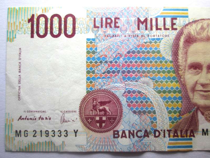 1990 - 2001 Italy 1000 Lire Serial Nr MG 219333 Y