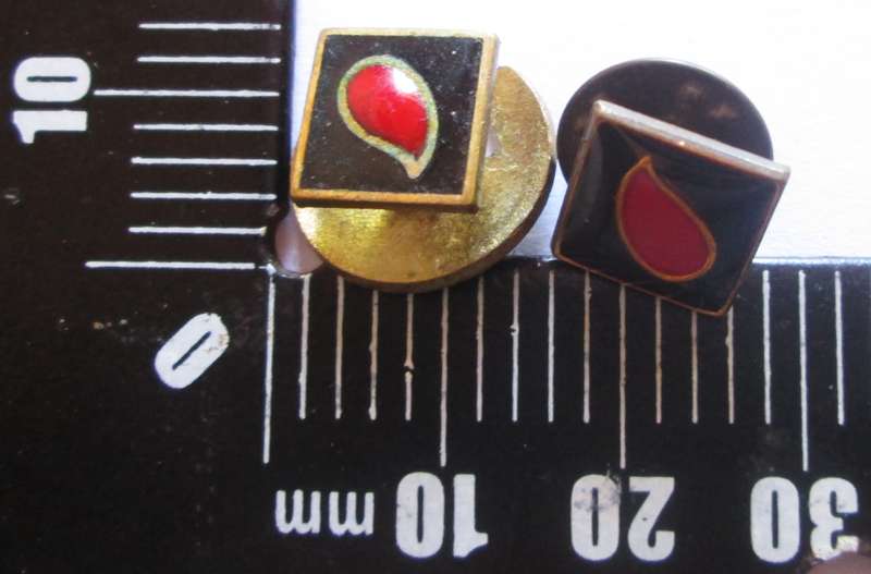 Button Pins