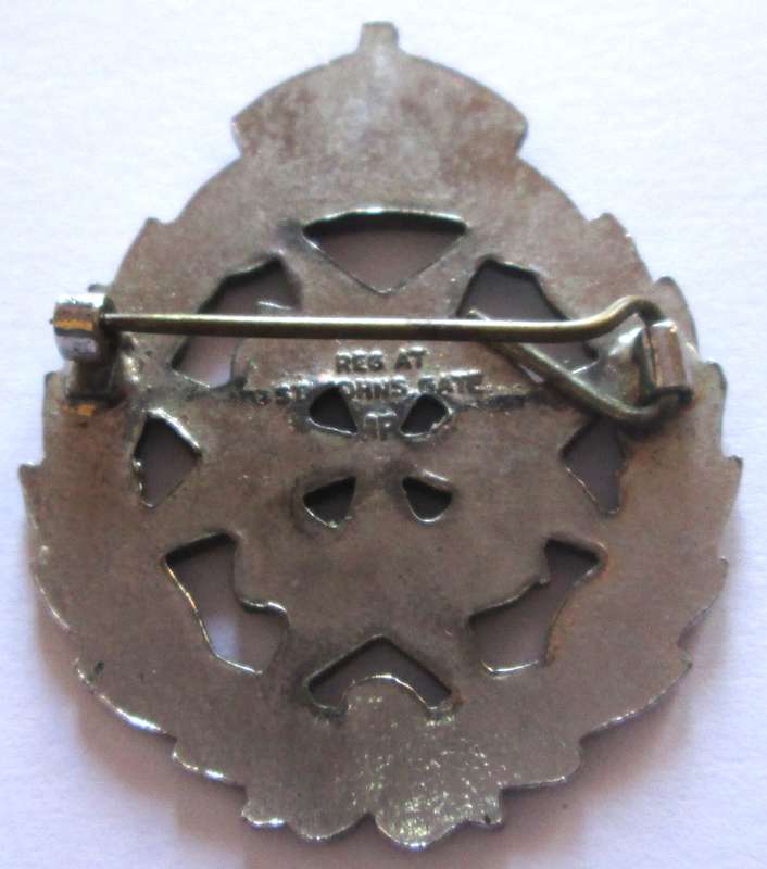 St Johns Ambulance Brigade Officers Cap Badge
