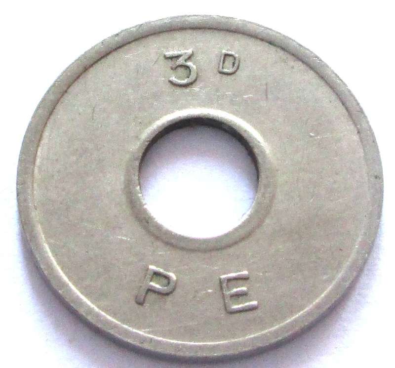 3 Pence PE Great Britain Amusement Token