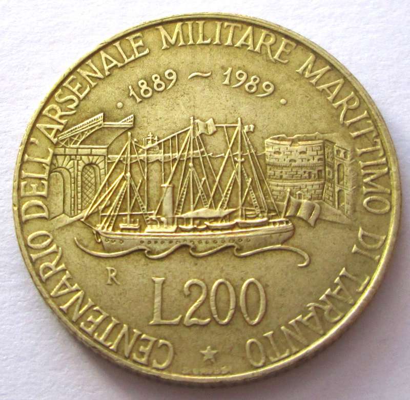 1989 Italy 200 Lire
