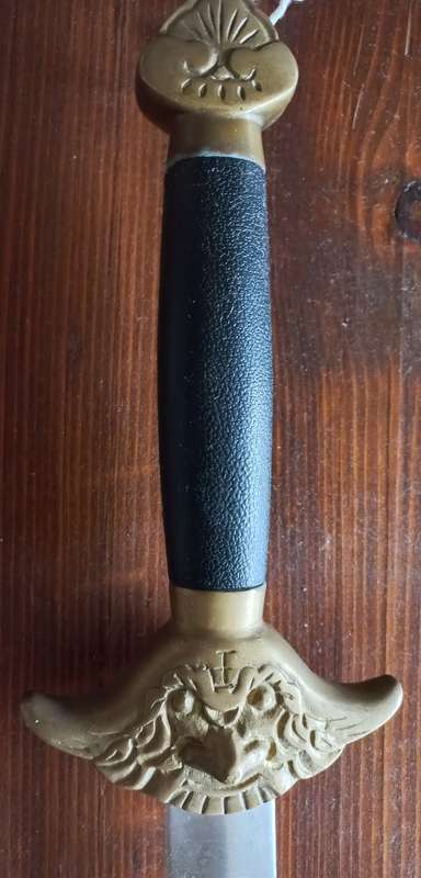 Yellow Copper Sword