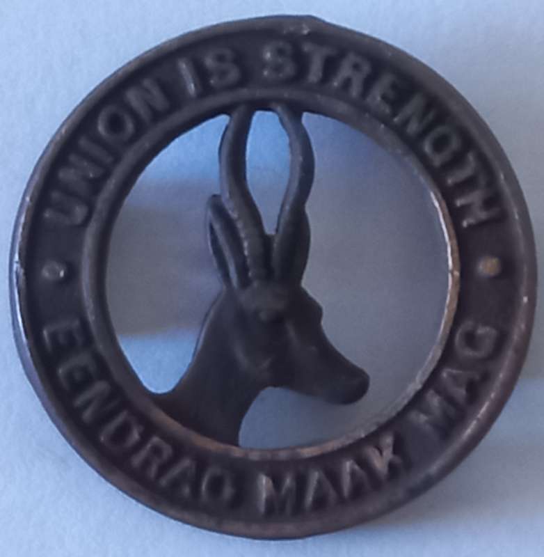 SA ARMY-UNION-INFANTRY UNION IS STRENGHT-SPRINGBOK HEAD WW2