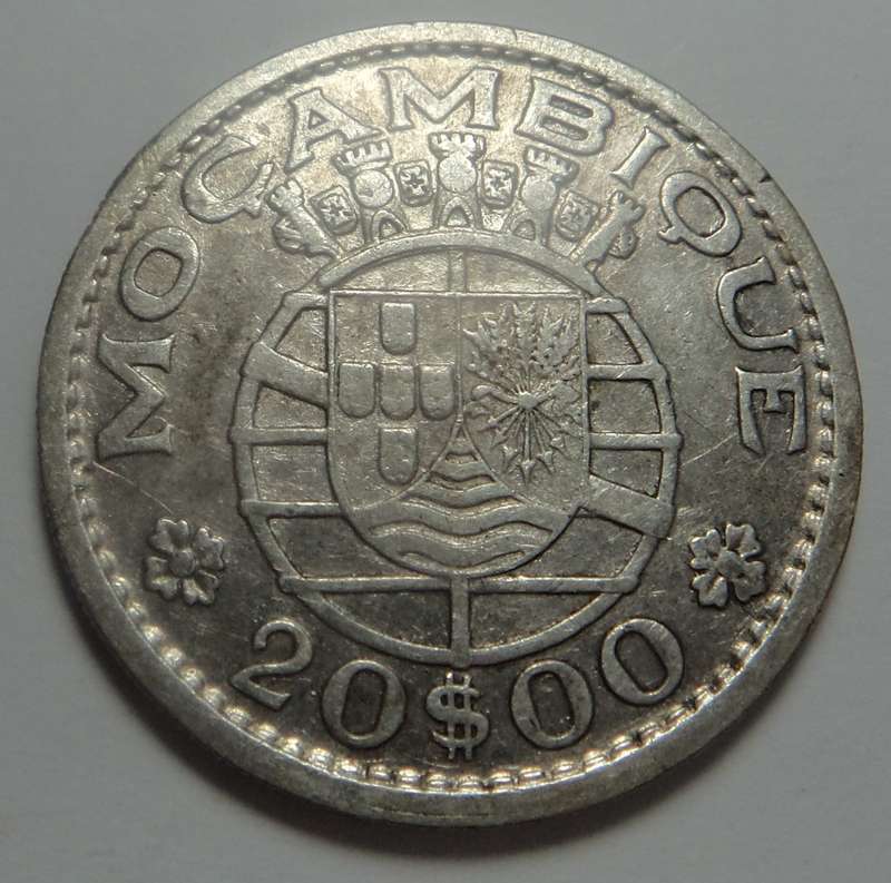 Colonial Mozambique: Silver 20 Escudos of 1955