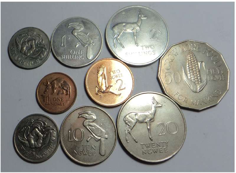 Collection of Zambian pre-decimal & decimal Coin Sets