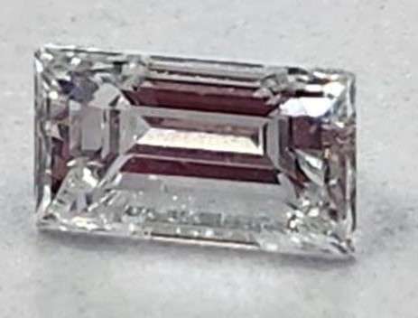 Baguette Cut Natural Diamond 0,33ct E/VVS1