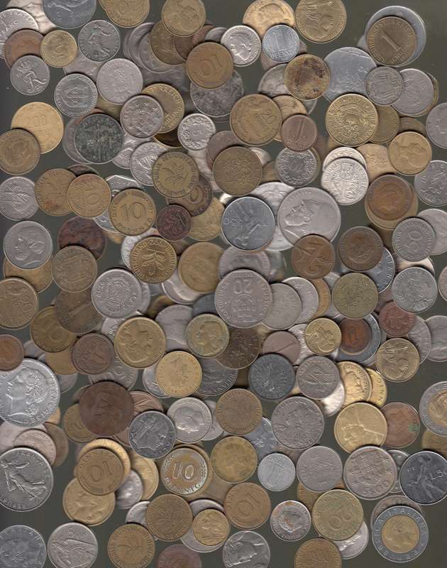 1 Kilogram of Coins of Europe (7 lots available)