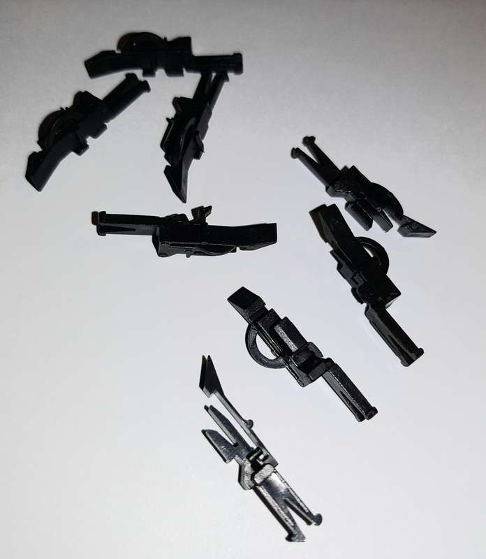 ROCO hO short couplers item no. 40270, 8 x