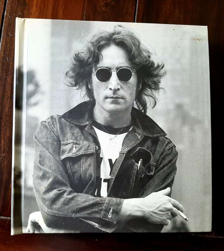 John Lennon, first edition "An illustrated life of John Lennon" from 2003, new