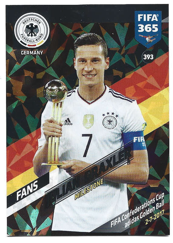 JULIAN DRAXLER  - PANINI `FIFA 365 2018` COLLECTION - FOIL `FANS FAVOURITE` TRADING CARD 393