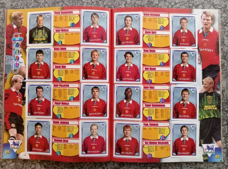 MERLIN Premier League sticker collection 1998 - COMPLETE 504 STICKER COLLECTION in OFFICAL BOOK