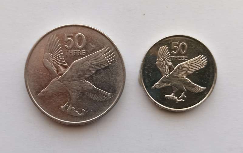 BOTSWANA  - Lot of 2 50 Thebe Coins, Various years - Circulated coins