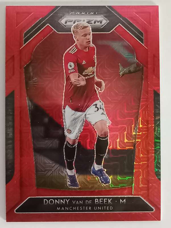 DONNY van BEEK (Man. United) - PANINI PRIZM PREMIER LEAGUE 2021 - RED PRIZM CARD 91 of 135