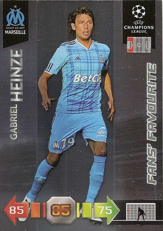 GABRIEL HEINZE - PANINI `CHAMPIONS LEAGUE` 2010/2011 - FOIL `FANS FAVOURITE` TRADING CARD