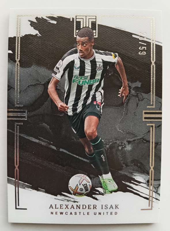 ALEXANDER ISAK (Newcastle) - PANINI IMPECCABLE COLLECTION 2023 - RARE TRADING CARD 23 of 59